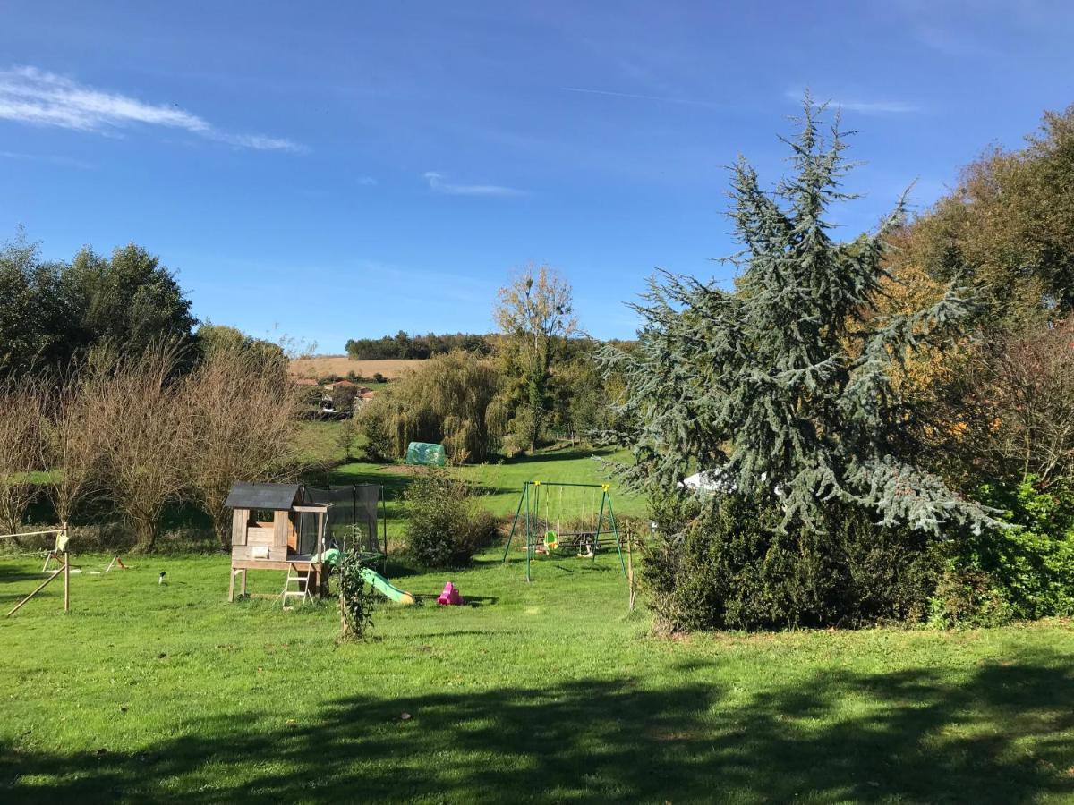 Le Petit Moulin Otel Pouzauges Dış mekan fotoğraf