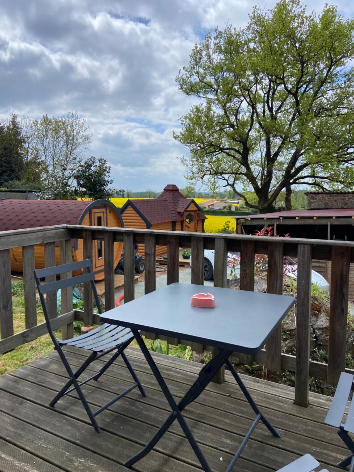 Le Petit Moulin Otel Pouzauges Dış mekan fotoğraf