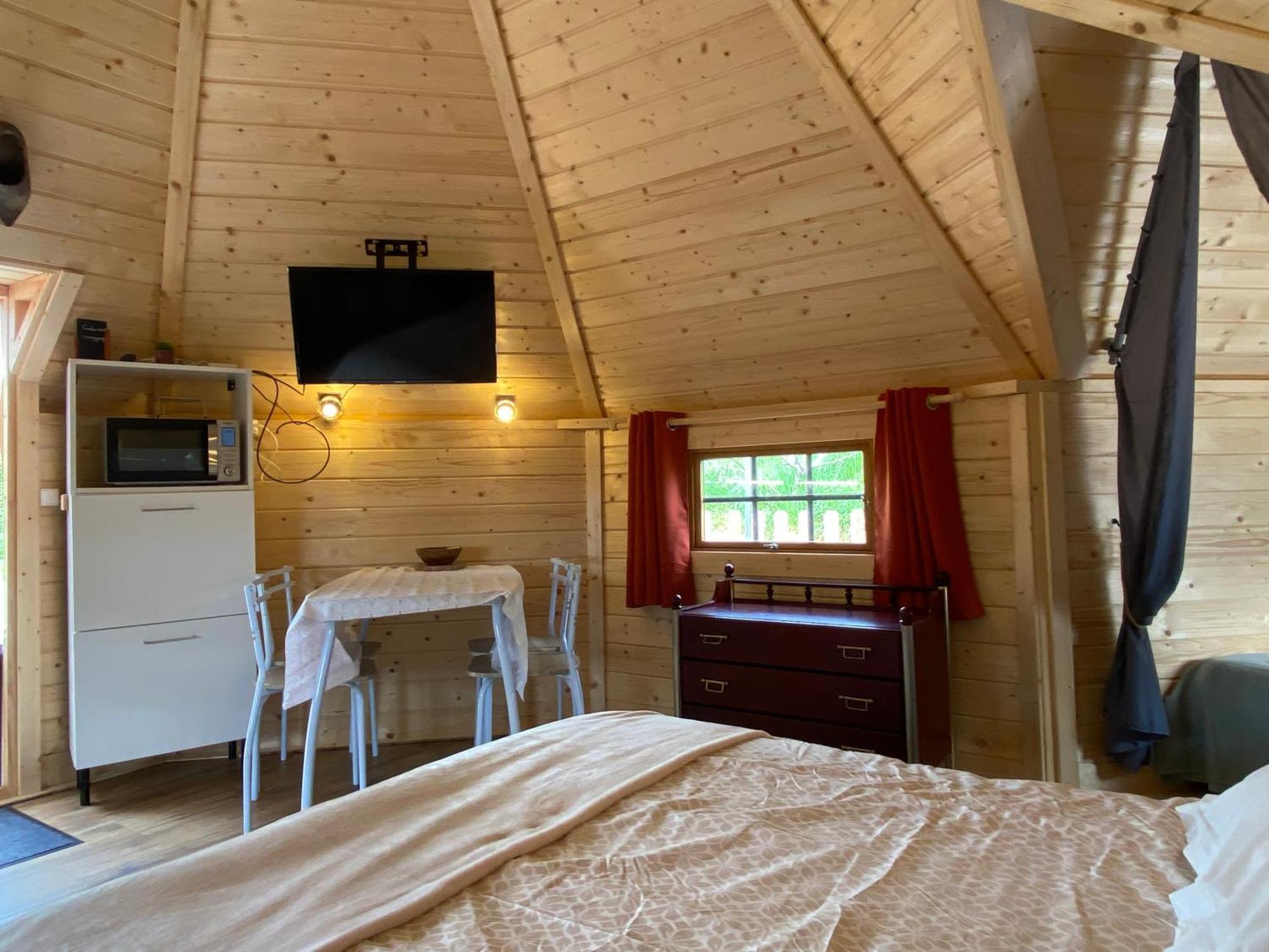 Le Petit Moulin Otel Pouzauges Dış mekan fotoğraf