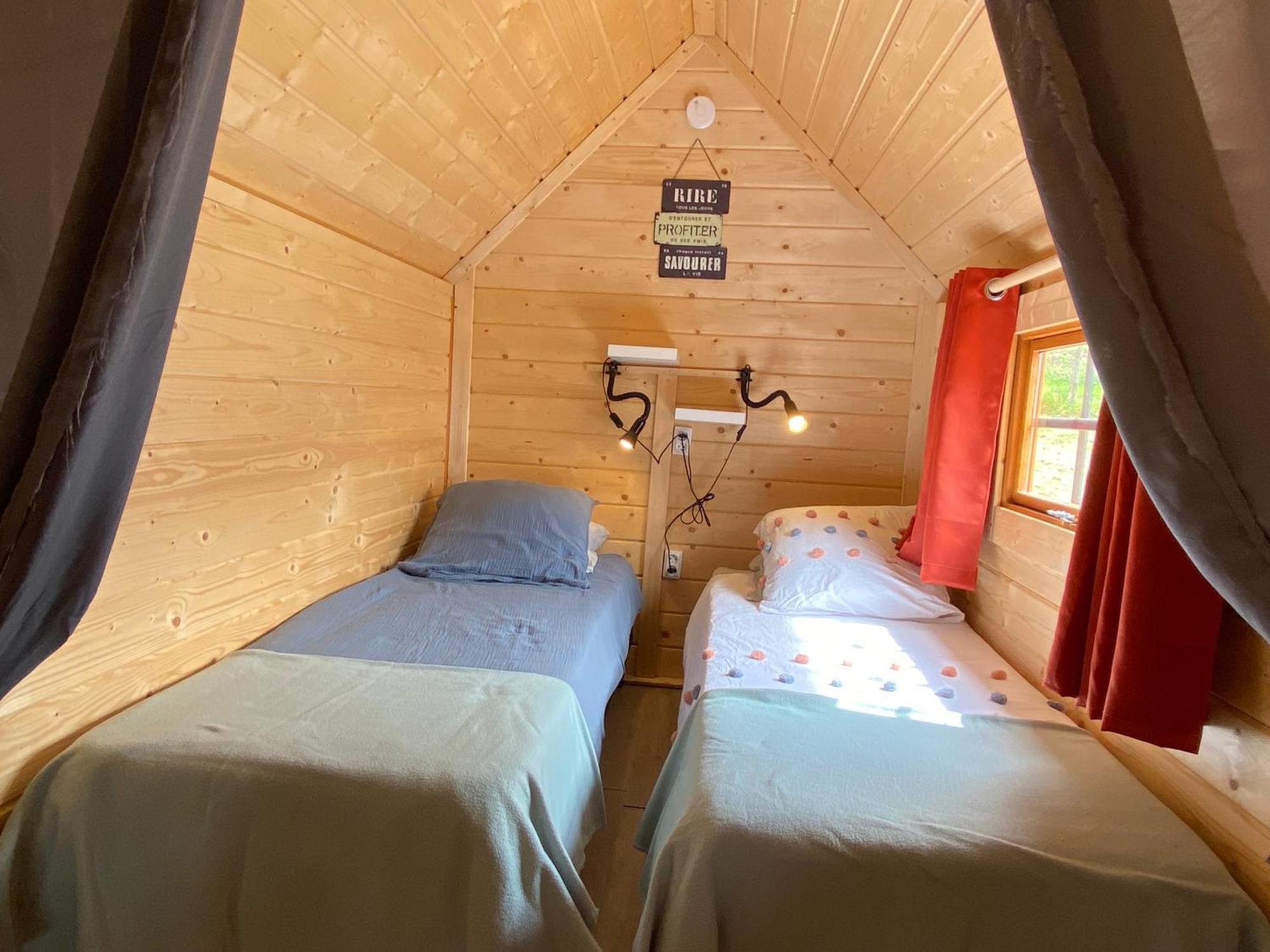 Le Petit Moulin Otel Pouzauges Dış mekan fotoğraf