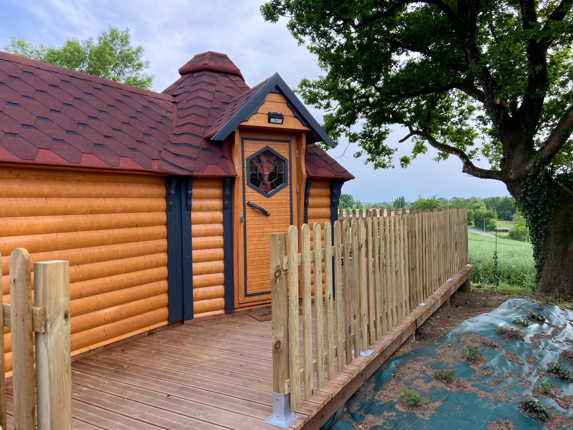 Le Petit Moulin Otel Pouzauges Dış mekan fotoğraf