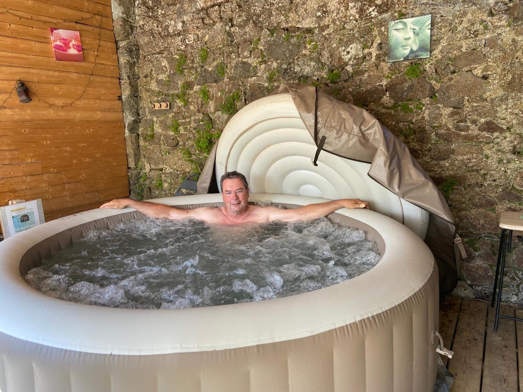 Le Petit Moulin Otel Pouzauges Dış mekan fotoğraf